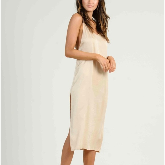 Open Back Dress - Picture 2 of 8